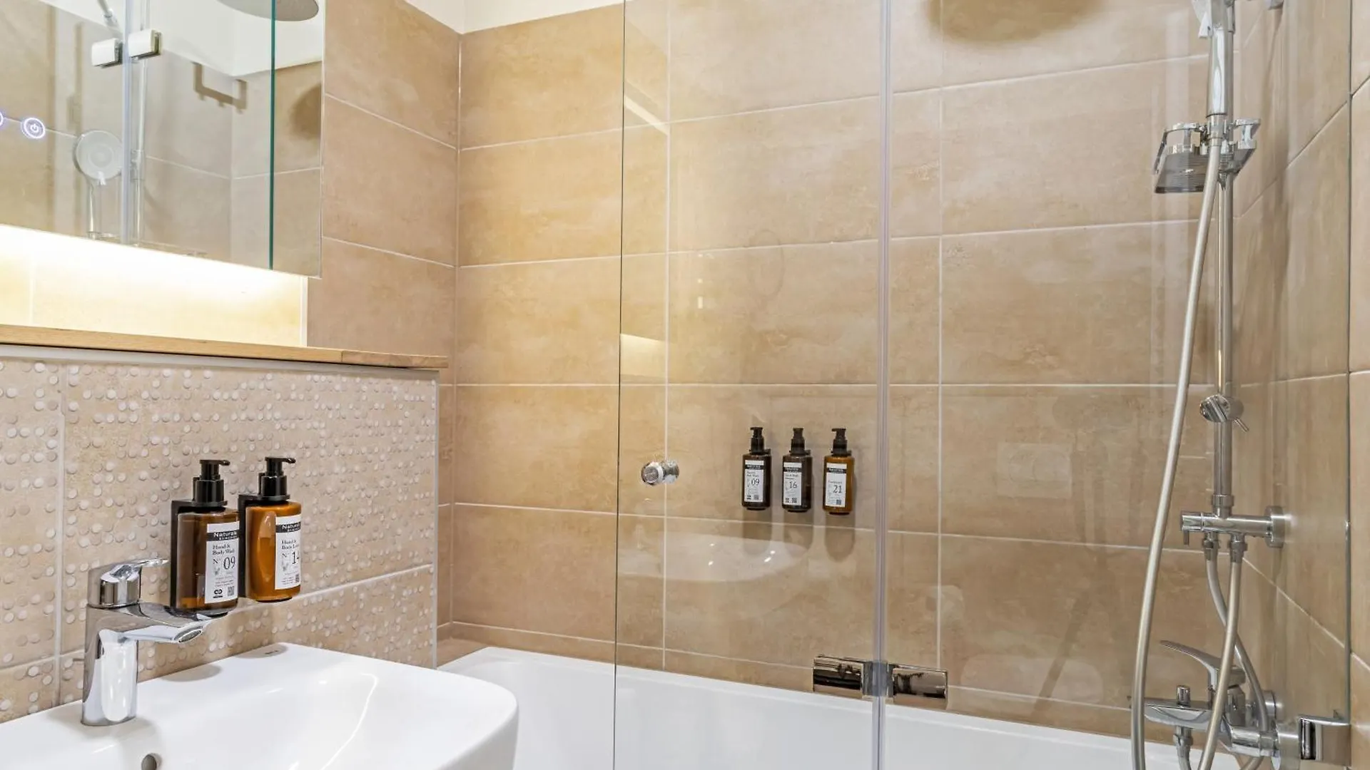 Aparthotel Marone Suites Budapest
